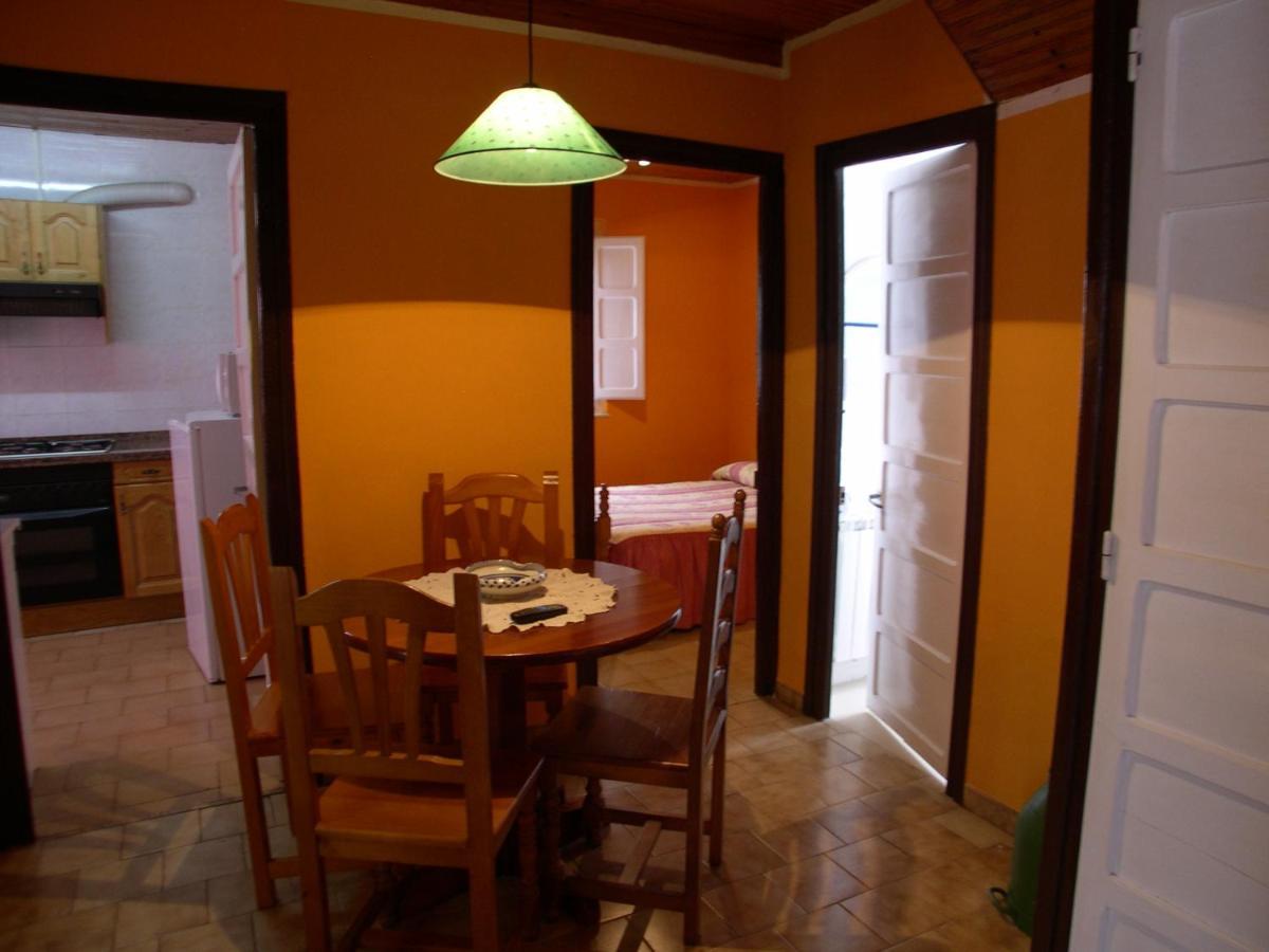 Turismo Rural El Sidron Guest House Pilona Exterior photo