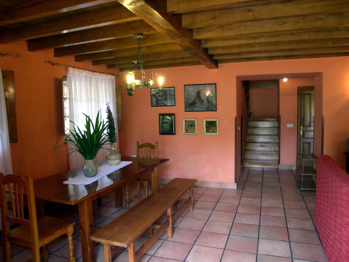 Turismo Rural El Sidron Guest House Pilona Exterior photo