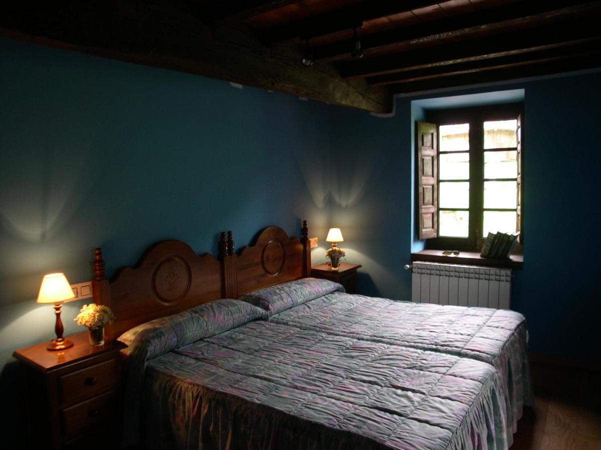 Turismo Rural El Sidron Guest House Pilona Exterior photo