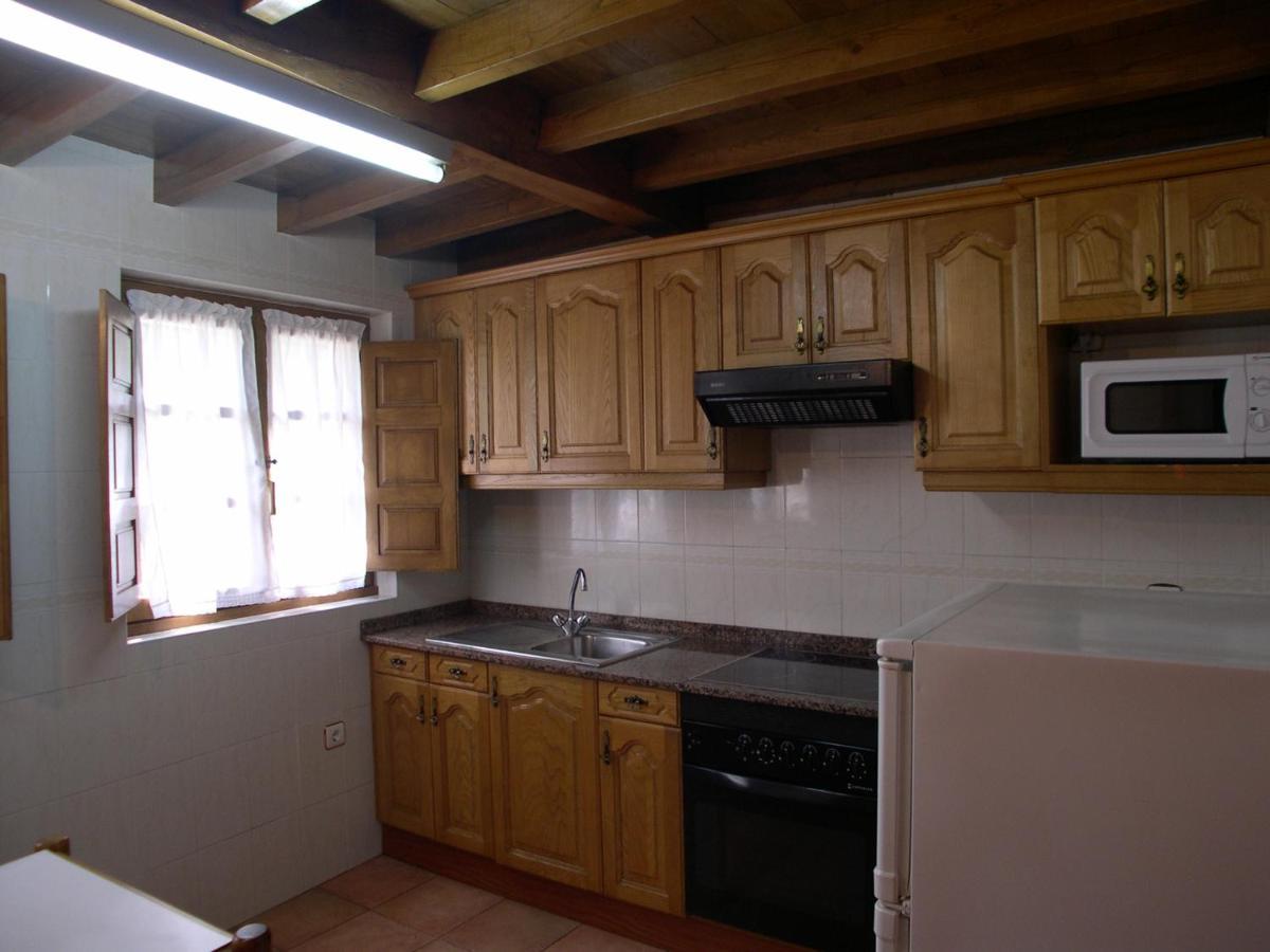 Turismo Rural El Sidron Guest House Pilona Exterior photo