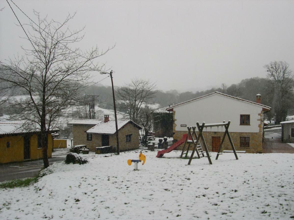 Turismo Rural El Sidron Guest House Pilona Exterior photo